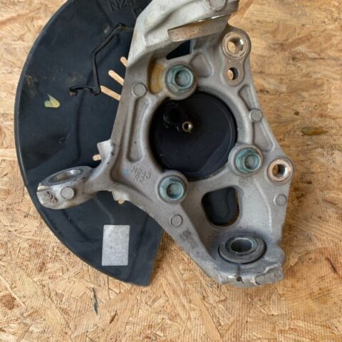 16 17 18 19 Mazda Miata MX-5 Front Right Passenger Hub Knuckle OEM
