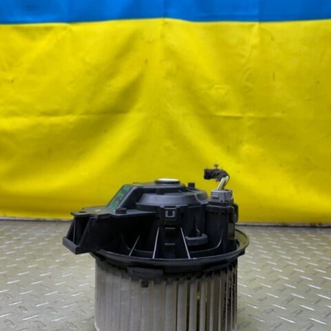 12 13 14 15 16 17 18 19 Lincoln MKS A/C Heater Blower Motor Fan OEM DG1Z19805D