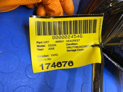 61a22c072114292a7deb715d69d593ef 02 03 04 05 06 LEXUS ES330 Front Left or Right Headrest Leather OEM 71910-33460