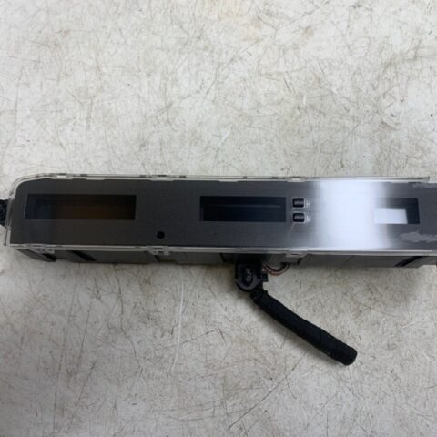 07 08 Toyota Solara Cabriolet Front Center Dash Digital Clock Mounted OEM