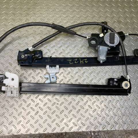 14 15 16 17 18 19 20 Nissan Pathfinder Front Right Window Regulator & Motor OEM