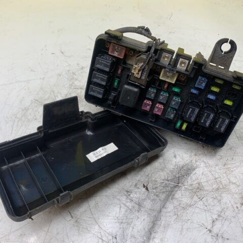 2001 2002 2003  ACURA MDX 3.5L Under Hood Engine Fuse Relay Junction Box OEM