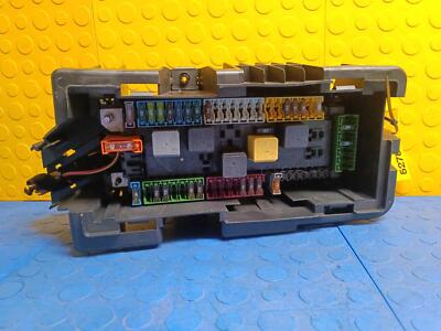 13 14 15 MERCEDES GL450 Cabin Rear Seat Fuse Box OEM A1669063901