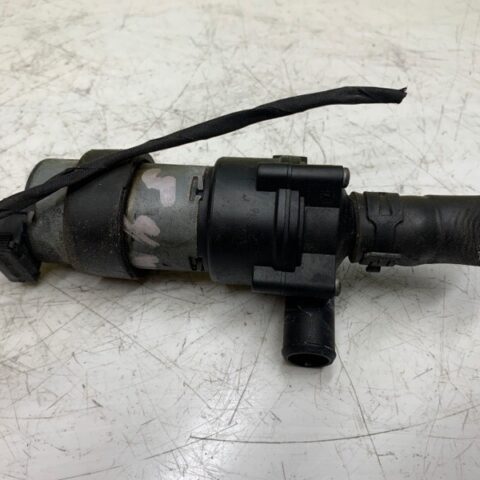 09 08 07 06 05 Mercedes-Benz W209 CLK350 Engine Coolant Water Pump OEM