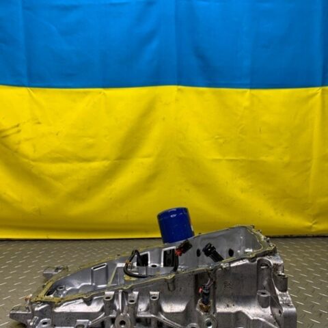 21 22 Cadillac Ct5  Lower Crankcase Extension OEM 55516934