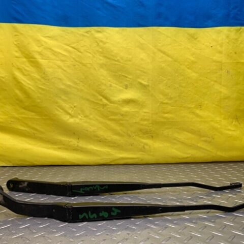 06 07 08 Mitsubishi Eclipse Pair Front Windshield Wiper Arms Left & Right OEM