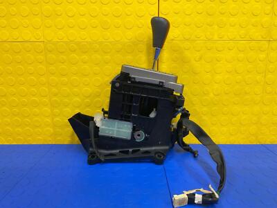 04 05 06 LEXUS ES330 Transmission Floor Shifter Gear Selector OEM 33560-33051