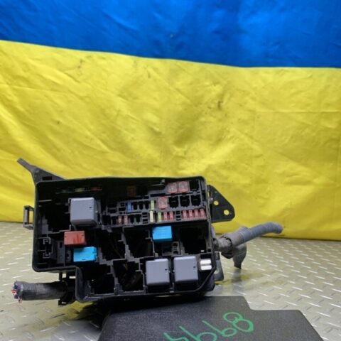 07 08 09 Toyota Rav4 Under Hood Fusebox Relay Fuse  Box OEM 826600H070