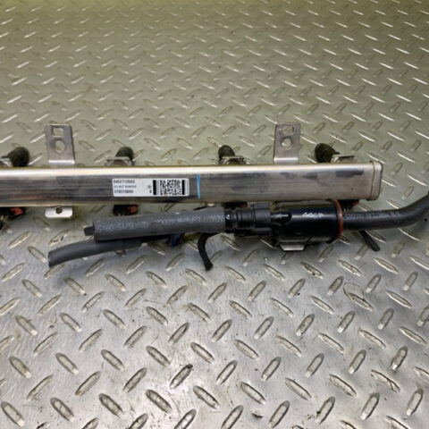 13 14 15 16 17 18 19 20 21 Dodge Dart 2.4L Fuel Rail & Injectors OEM 004627120AC