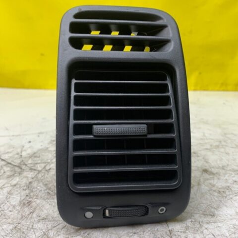 2000 2004 2002 2001 2003 Honda Civic Right Passengers Side Dash A/C Air Vent OEM