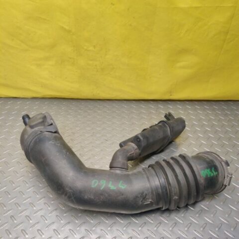 02 03 04 05 Mercedes ML500 W163 Air Intake Duct Pipe Hose OEM 1121410004