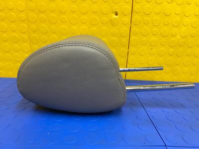 78e8c4dc0a6bd0da09f3324cba472e0c 02 03 04 05 06 LEXUS ES330 Front Right or Left Headrest Leather OEM 71910-33460