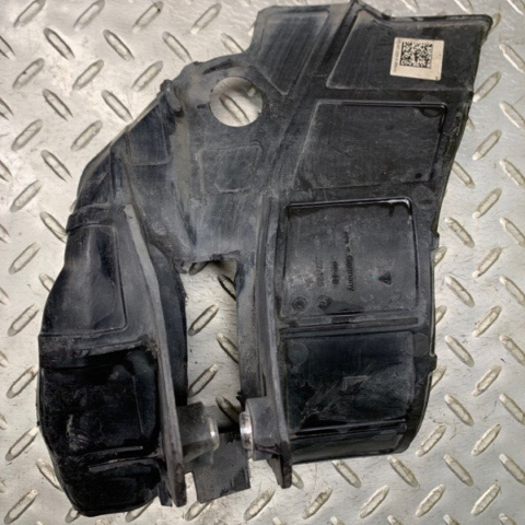 17 18 19 20 21 22 Porsche Panamera 4  Front Axle Left Lower Wishbone Cover OEM