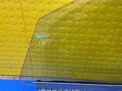 7ad72104fa72f1dcb9468b5c61d439f1 06 07 08 09 BENTLEY Continental GT Coupe Front Left Door Window OEM 3W8845021B