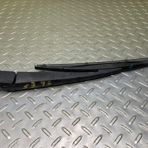 16 17 18 19 Mitsubishi Outlander Rear Tailgate Liftgate Windshield Wiper Arm OEM