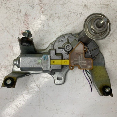 2007 2008 2009 2010 2011 2012  Acura RDX 2.3L Rear Windshield Wiper Motor OEM
