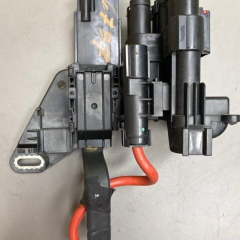 14 15 16 BMW 228I F22 External Ignition Base Distributor Positive Terminal OEM