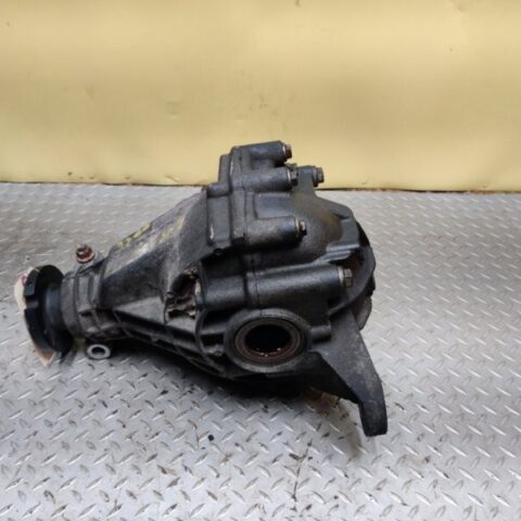 01 02 03 04 05 Mercedes-Benz ML350 5.0L W163 Rear Differential Carrier Assy OEM