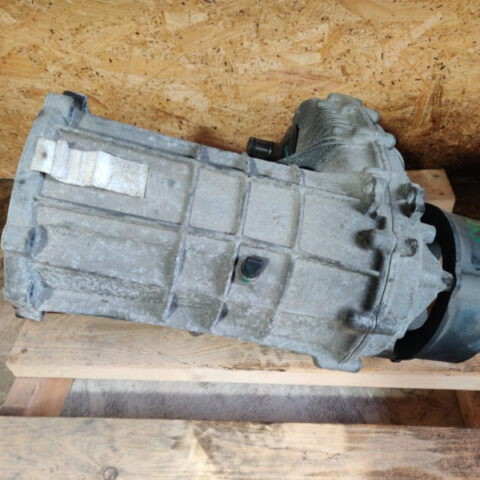 13 14 15 16 Porsche Cayenne 3.0L Diesel AWD Transfer Case OEM 95834102003