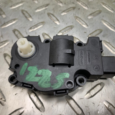 08 09 10 11 12 13 14 15 16 17 Audi A4 Heater Servo Motor Actuator OEM 8K0820511D