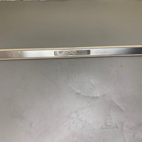 03 04 05 06 Lexus GX470 Front Driver Left Side Door Sill Scruff Trim Plate Cover