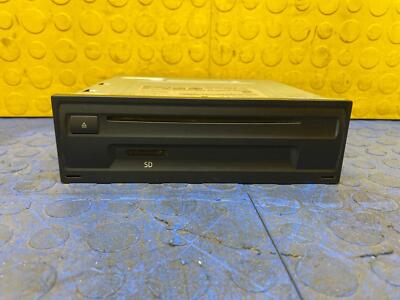 18 19 VW ATLAS Radio AM FM CD Player Receiver OEM 3Q0035844B