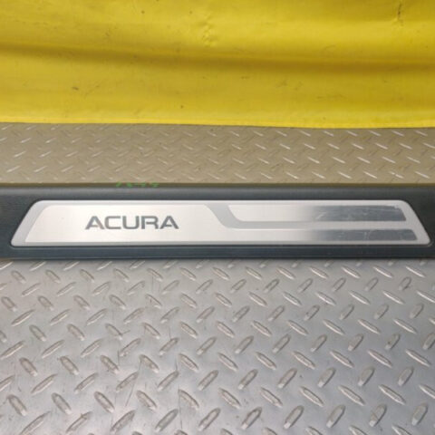 19 20 21 Acura RDX Front Right Passenger Door Sill Scruff Trim OEM 84201-TJB-A01