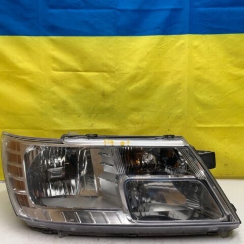 09 10 11 12 13 14 15  Dodge Journey Passenger Right Side Headlight Headlamp OEM