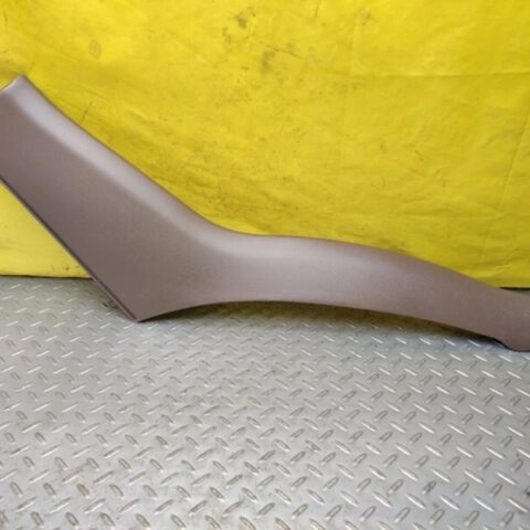 95 96 97 LEXUS LX450 Rear left pillar trim OEM 6255260020