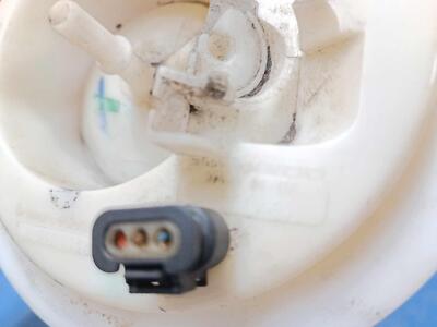 8bdcddfe539d6e5d69610ce01b78217b 10 11 12 MERCEDES E-350 3.5L Left Fuel Pump Sending Unit OEM A2044701494