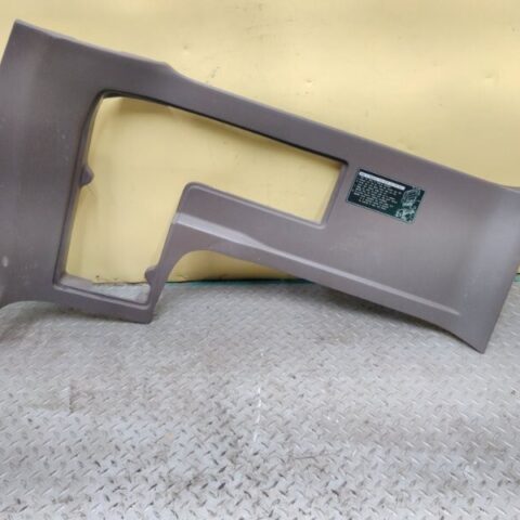 91 92 93 94 95 96 97 Lexus J80 LX450 Left Trunk Trim Panel OEM 6252060040E0