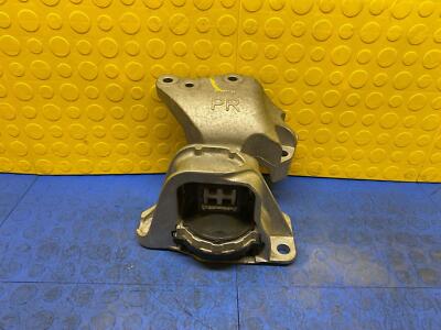 21 ROGUE EXCEPT SPORT 2.5L Right Engine Frame Mount Bracket OEM 112106RA0A