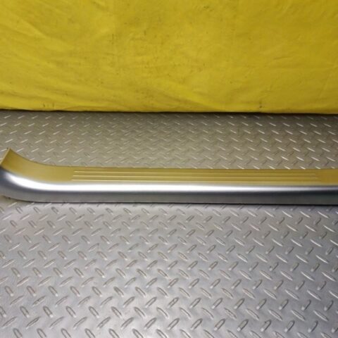 05 06 Continental Flying Spur Front Right Side Door Sill Scuff Plate Bentley OEM