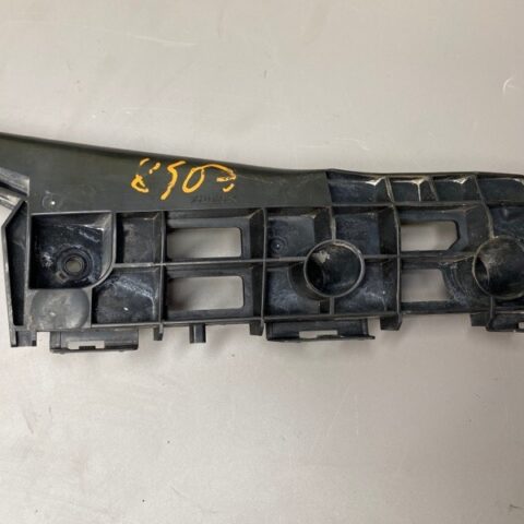 13 14 15 Lexus RX350 Front Right Bumper Mounting Bracket OEM