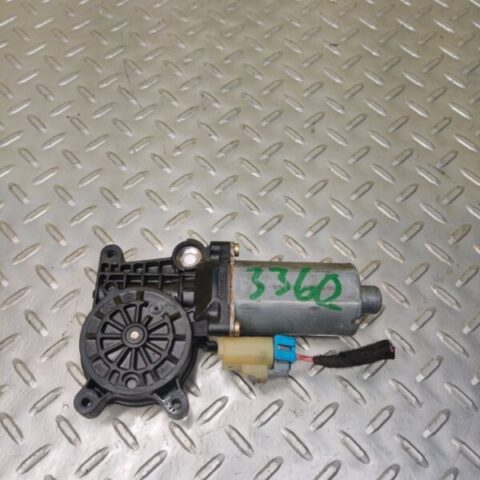 01 02 03 04 05 Mercedes W163 Rear Right Side Door Power Window Motor OEM