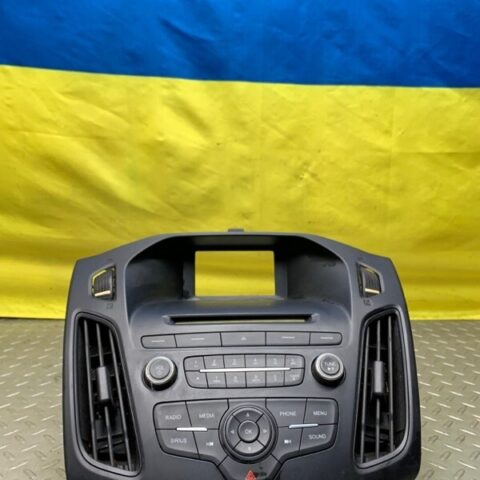 15 16 17 18 Ford Focus Radio Control Dash Bezel Trim Airvent OEM F1EB18835ME3JA6