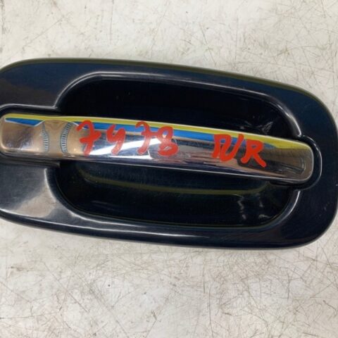 02 03 04 05 Cadillac Escalade rear Right Passenger Exterior Door Handle OEM
