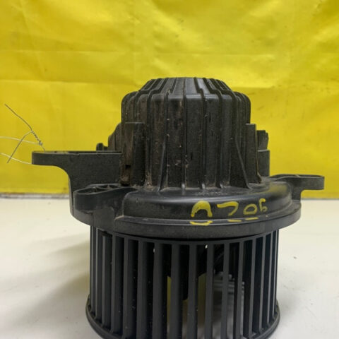 07 08 09 10 11 12 Buick Enclave A/C Heater Motor Fan Blower Motor OEM 22961461