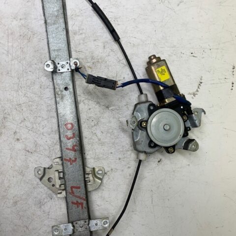 03 04 02  Nissan Xterra Front Driver Door Power Window Motor Regulator OEM