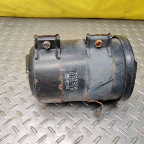 93 94 95 96 97 LEXUS LX450 Fuel vapor charcoal canister OEM 7774060350