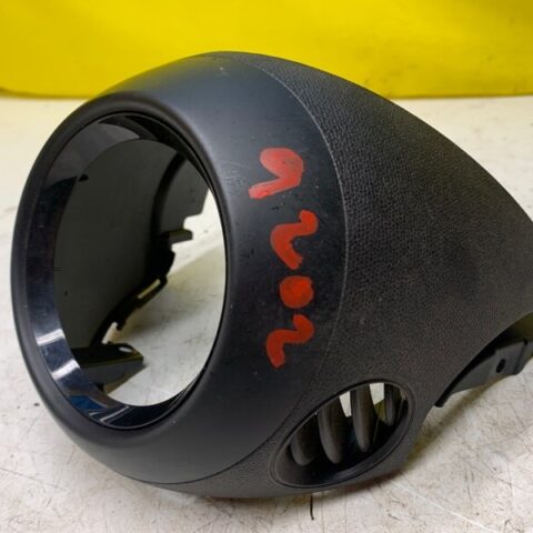 2016 2015 2014 Mini Cooper Countryman R60 Right Side Air Outlet Dashboard Cover