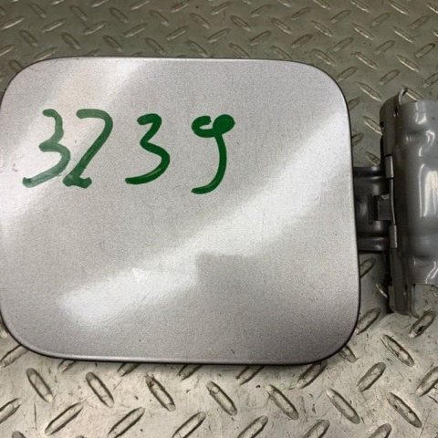 11 12 13 14 15 16 17 Infiniti M37 M56 M35H Q70 Fuel Filler Door OEM 788301MA0B