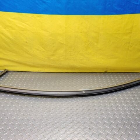 05 06 07 08 Mitsubishi Eclipse Front Right Window Moulding Trim OEM MR987634