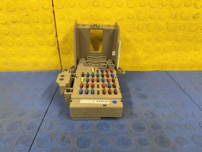 14 15 16 Subaru Forester Fuse Box Relay Junction Box OEM 82201FJ110