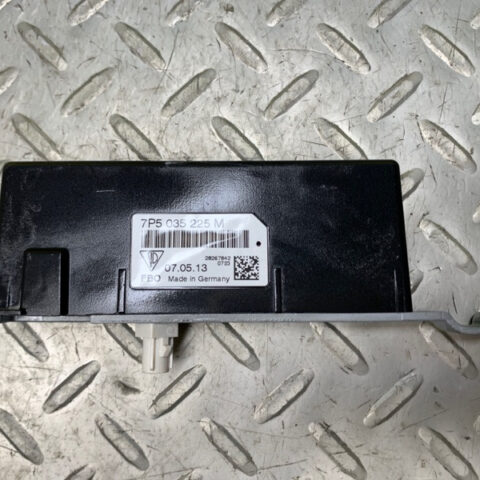 11 12 13 14 15 Porsche Cayenne Rear Left Antenna Amplifier Module OEM 7P5035225M
