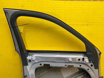 9bf66e234982a00846f87e92df1c101b 16 17 18 19 20 21 VOLVO XC90 Front Left Door OEM 32133216