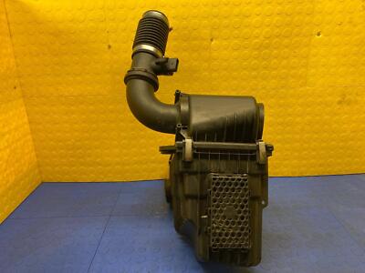 9df2fdc64d3d3b9775910f72a8bf25b3 03 04 05 06 08 09 10 PORSCHE CAYENNE Left Air Cleaner OEM 95511002110