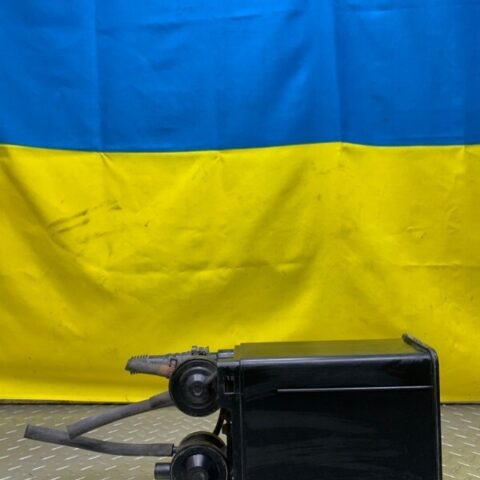 99 00 01 Lexus RX300 Fuel Vapor Charcoal Canister OEM 7770453011