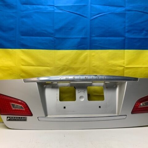 2008 2009 2010 Infiniti M35 M45  Rear Trunk Lid  Panel Plate Trim 84810-EJ70A