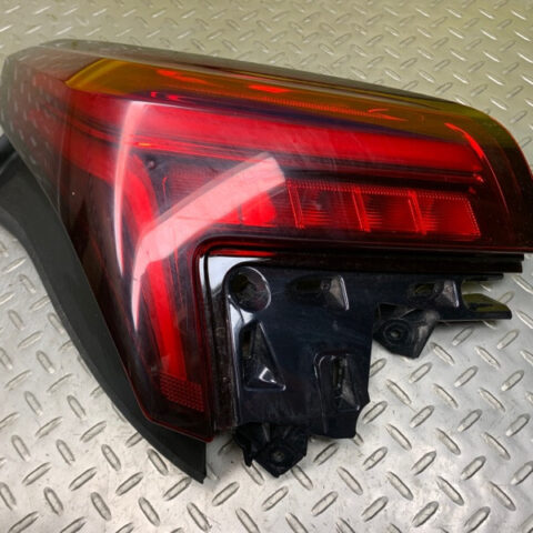 20 21 22 23 Cadillac Ct5 Rear Right Tail Light Taillight Assembly OEM 84895436